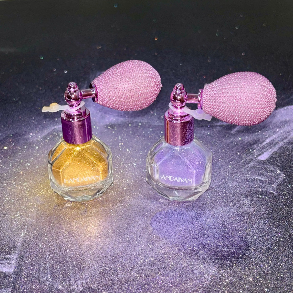 Highlighter Powder Spray Magic Shimmer - For Body, Hair, Face, Lips - Sparkle Glitter Highlighter Makeup Powder - Lightweight - Long Lasting or Women Halloween Party or Daily Wear,sunscreen, backtoschool